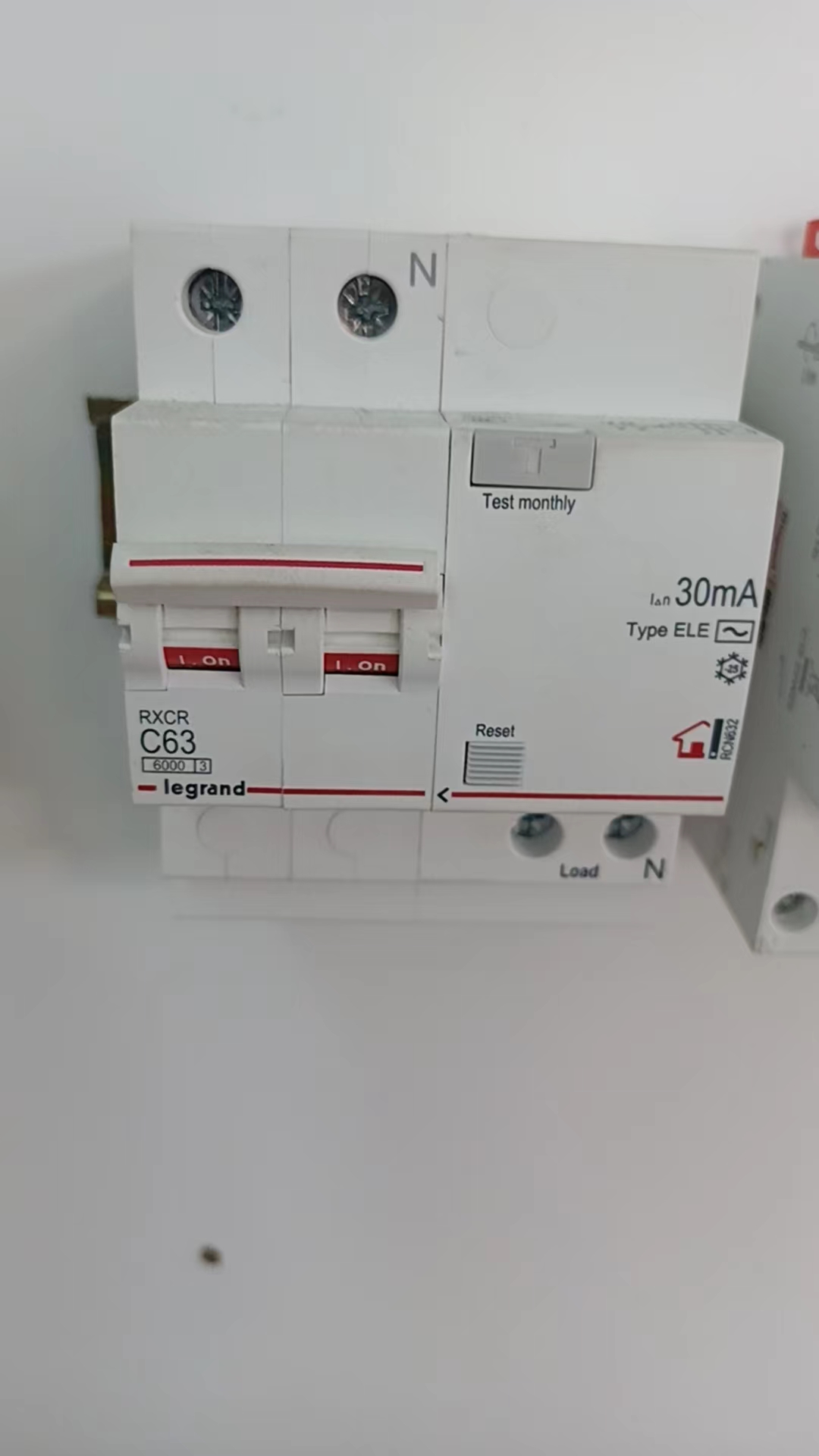 RXC RXC RXC系列  2P63A 带漏电  RCN632 RCN632