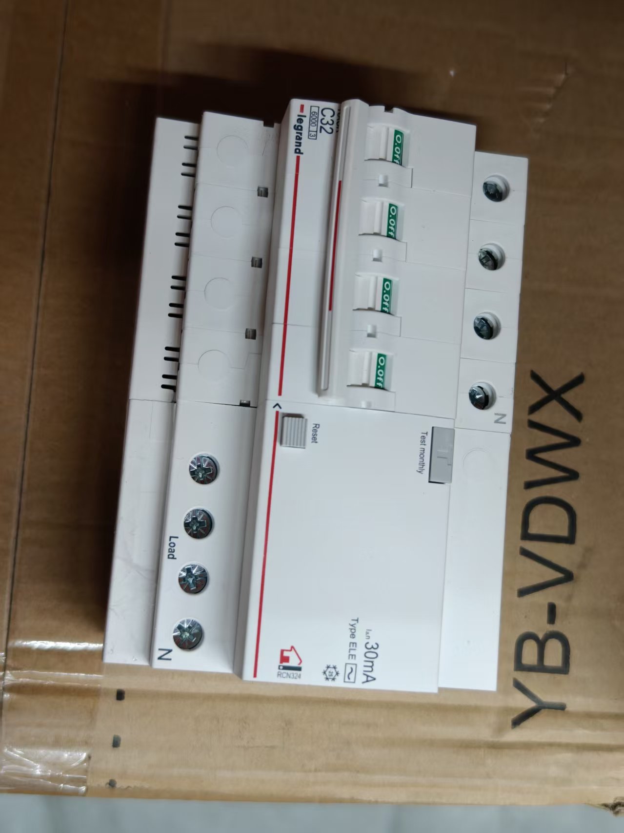 RXC RXC RXC系列  4P32A 带漏电  RCN324 RCN324