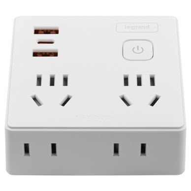 新排插 新排插 新/魔方  两位五孔两位两孔带USB（2A1C）20W     FZ2522K1/AAC  FZ2522K1/AAC FZ2522K1/AAC