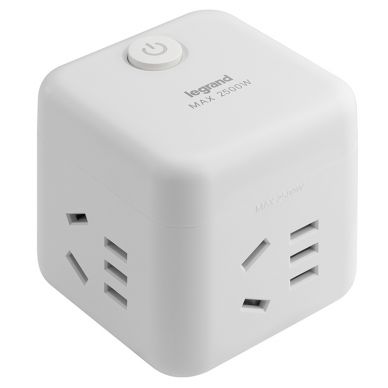 新排插 新排插 新/魔方  四位五孔    FM2500K1  FM2500K1 FM2500K1